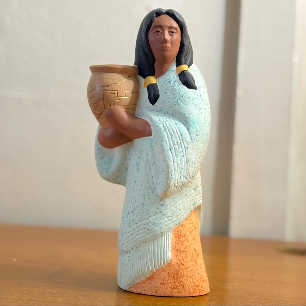 Vintage hand painted sculpture‎